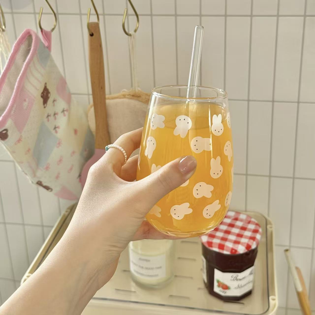 Lindo vaso de vidrio con estam - Coffee Tea & Company reseña y precio