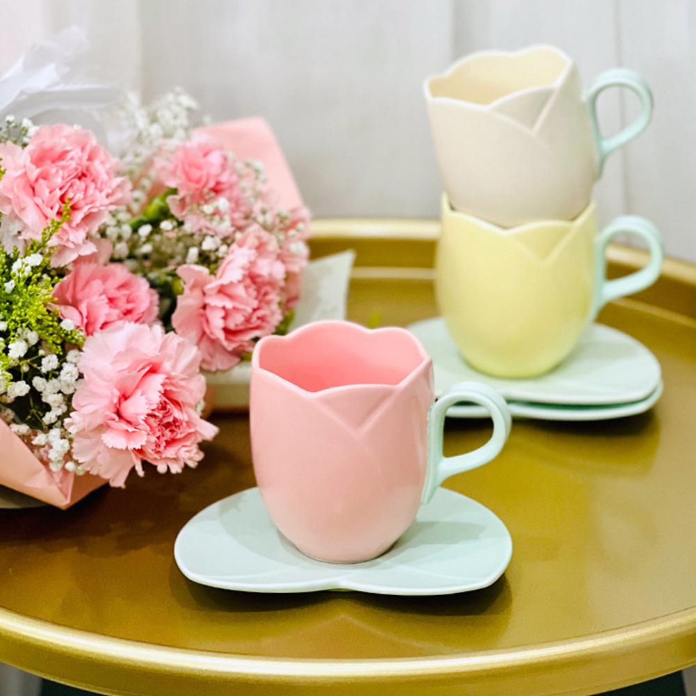 Taza de Café Tulipán con Plati - Coffee Tea Love reseña y precio