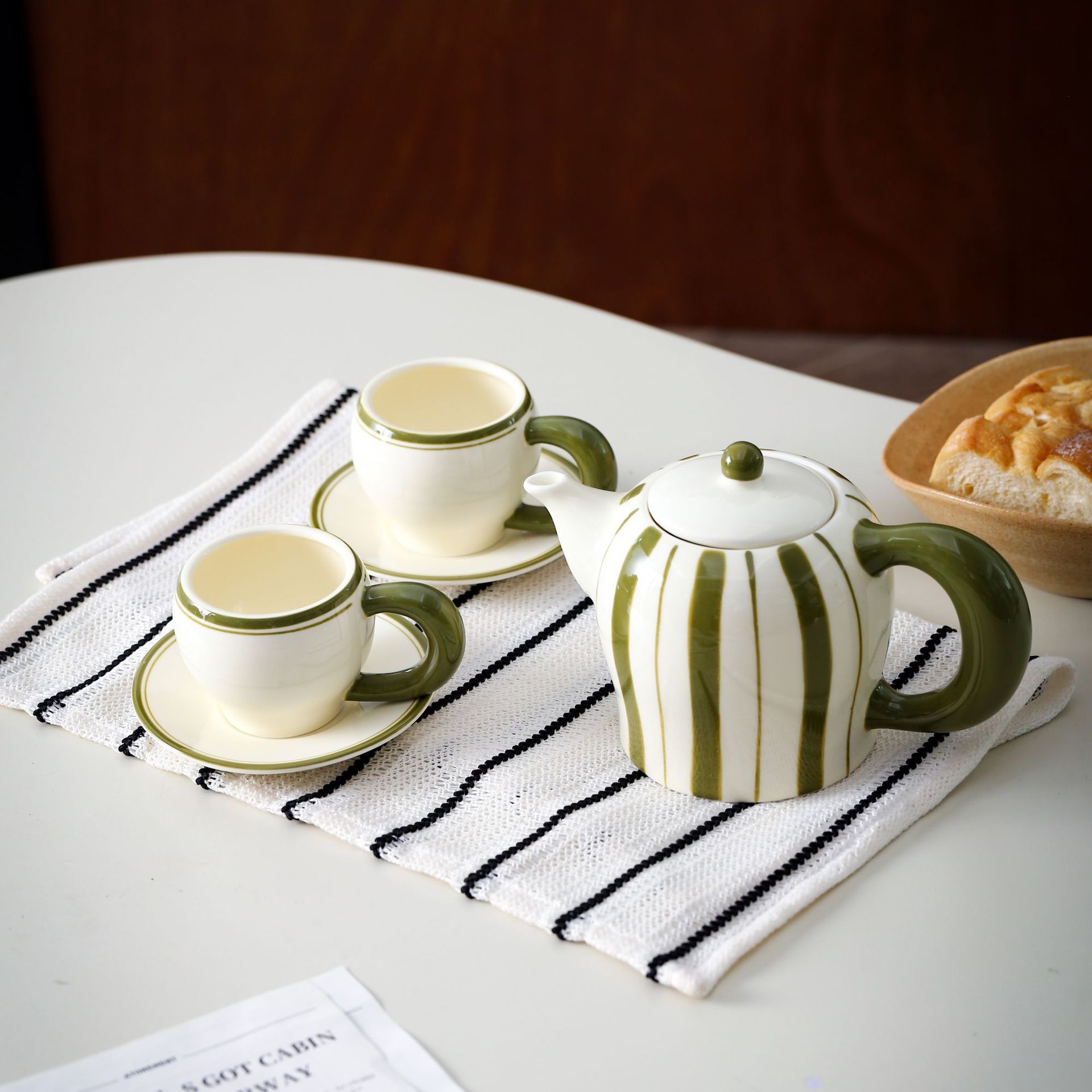Juego de Tazas y Platillos de  - Coffee Tea Gift Set reseña y precio